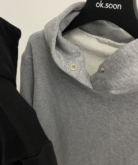 compact hoodie (black/gray)