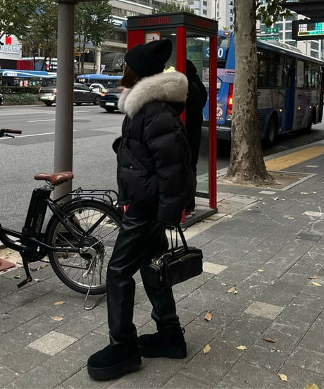 hooded down jacket(black)