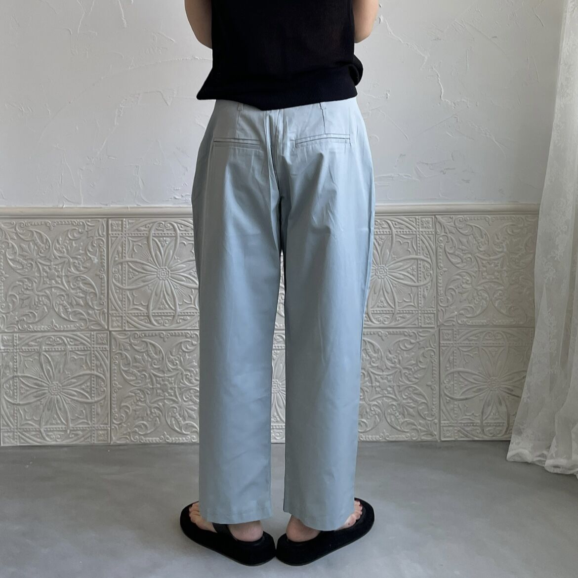 クロップドラップパンツbeige,smoky blue | ok.soon クロップドラップパンツbeige,smoky blue | ok.soon