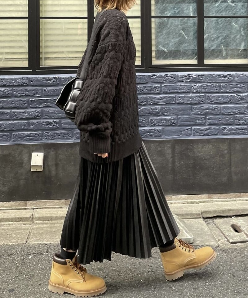 ok.sonnオクスンフェイクレザースカート fake leather pleats skirt | ok.soon