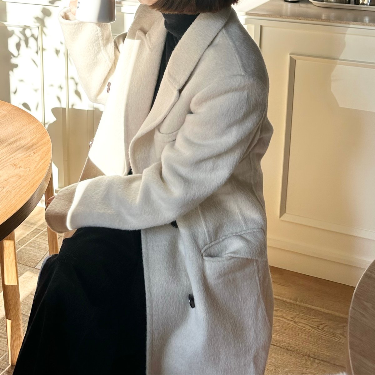 white chester coat with scarf | ok.soon white chester coat with scarf | ok.soon