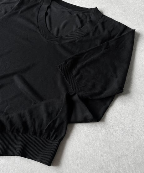 open neck half sleeve knit