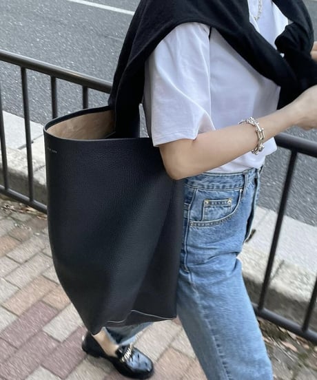 high waist tapered denim