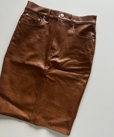 ok.soon×piccadilly faux-leather middle skirt brown