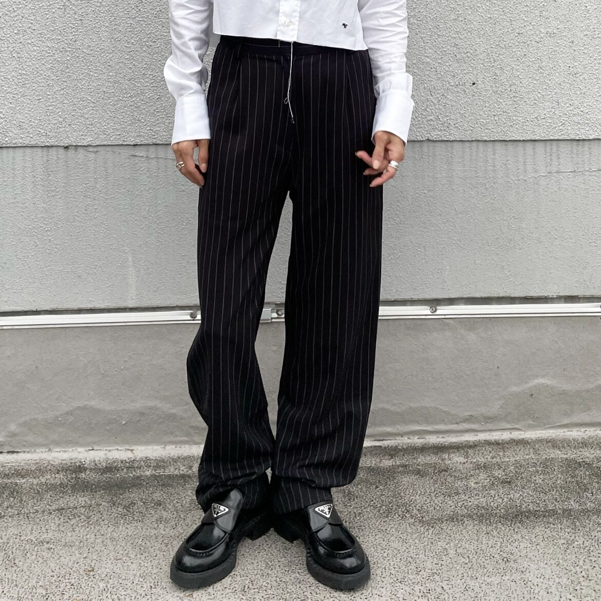 パンツ Cale WOOL PIN STRIPE 2 TUCK SLACKS Cale WOOL PIN STRIPE 2 TUCK SLACKS