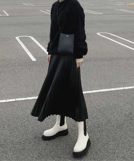 fake leather pleats skirt