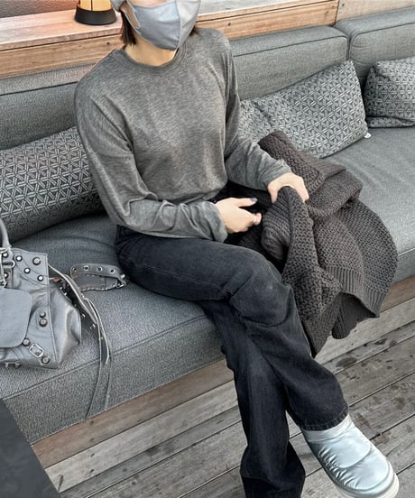 long sleeve t shirt gray