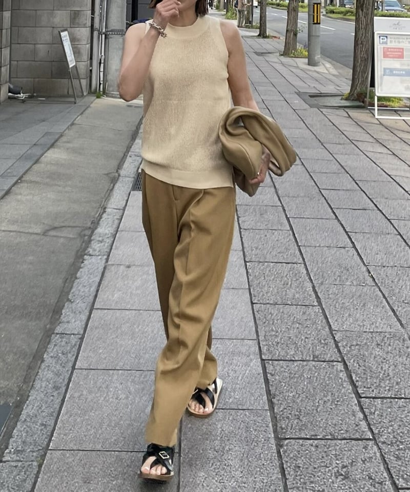 HYKE メッシュ編み ベージュ ニットベスト 【公式通販】