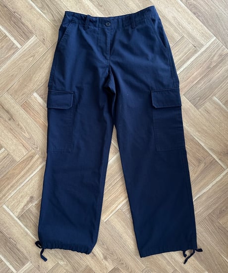 low rise cargo pants