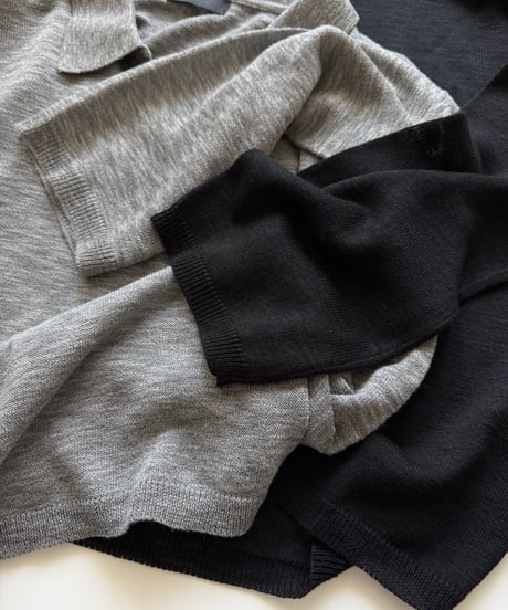 linen like open collar knit