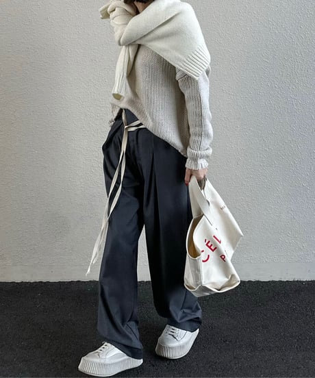 inbox pleats slacks gray
