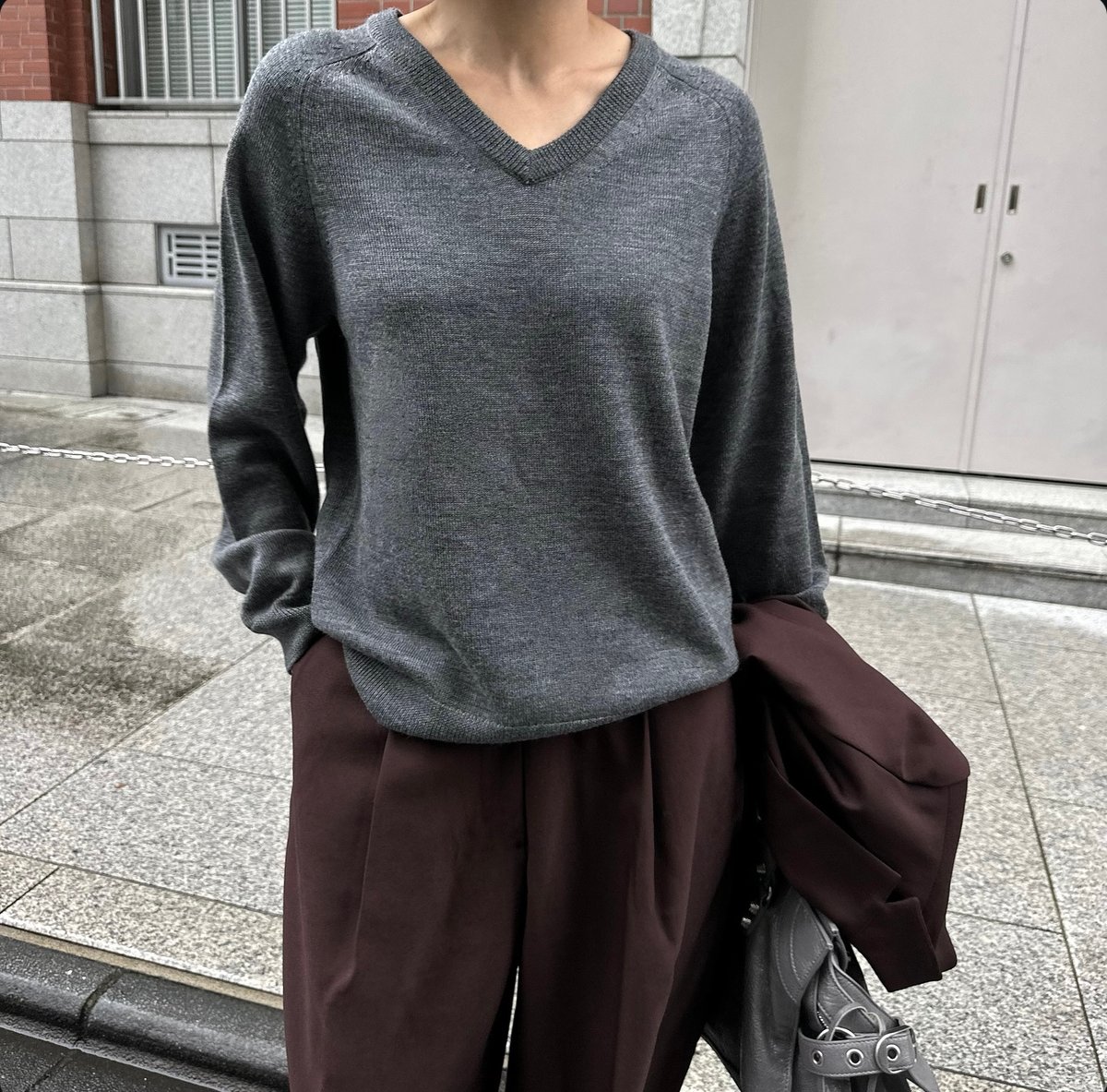 専用。 新品】ok.soon V neck wool knit グレーサイズ1 fit=scale-down,w=1200