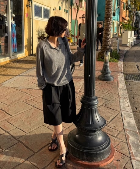 linen like open collar knit