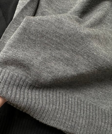 crew neck wool knit