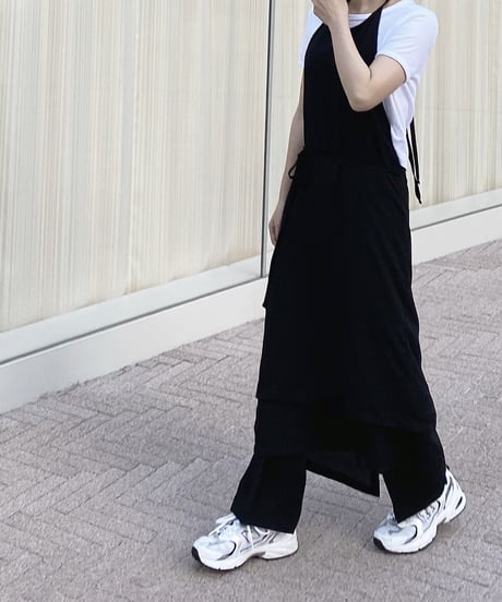 エプロンドレスblack