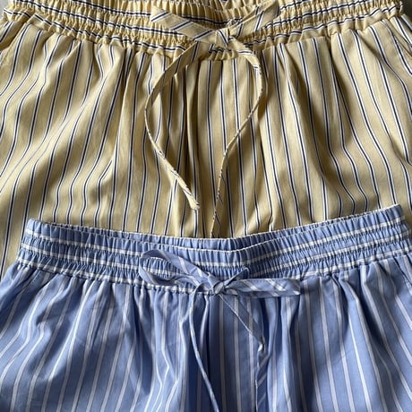 mulch stripe half pants (yellow/blue)