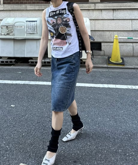 blue denim  skirt / cotton white t shirt