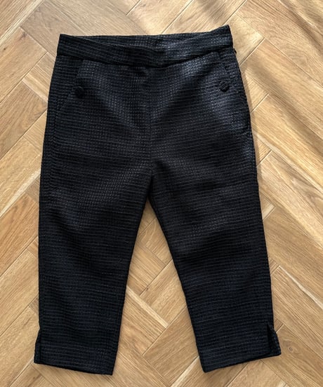 monotone tweed capri pants