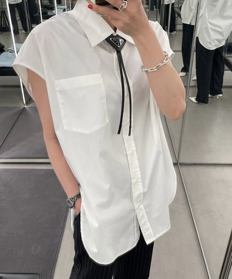 フレンチロングシャツ