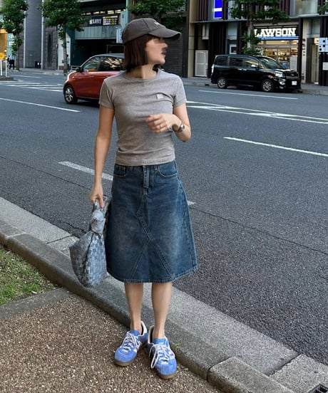 blue denim  skirt / cotton white t shirt