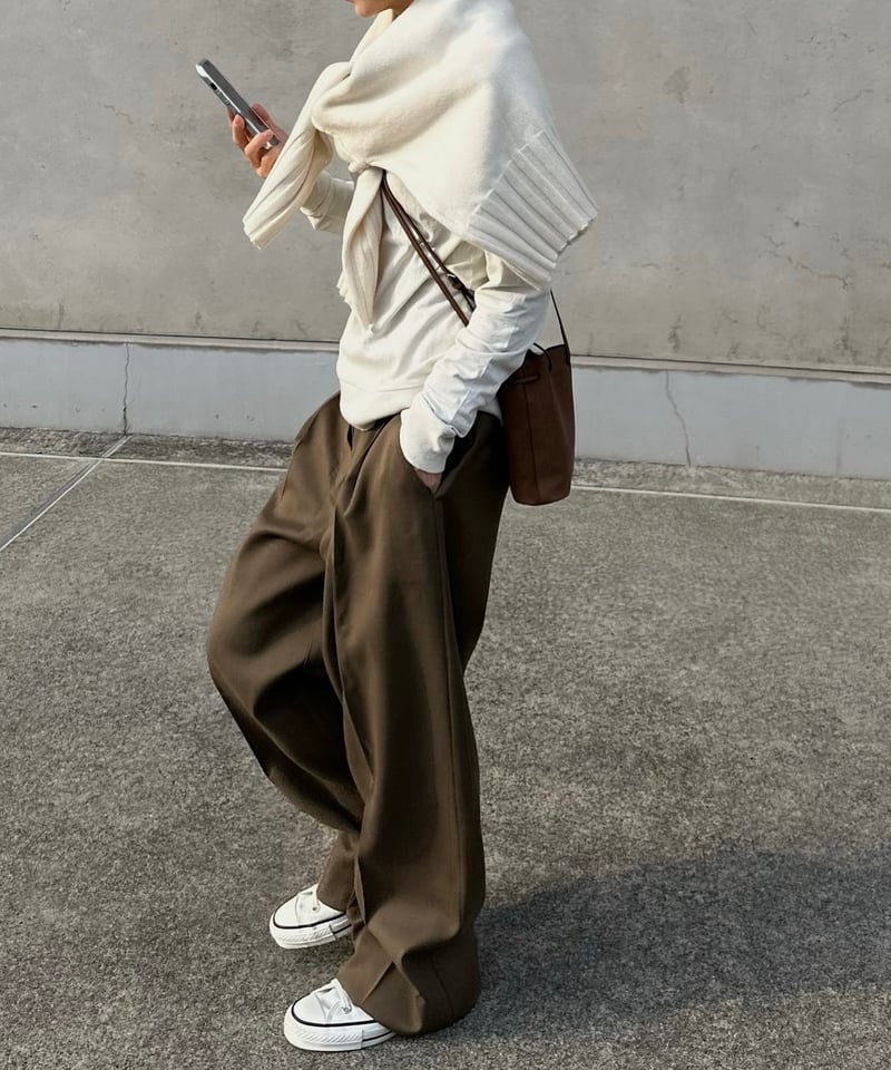 ok.soon オクスン1tuck casual slacks khaki 1tuck casual slacks khaki | ok.soon