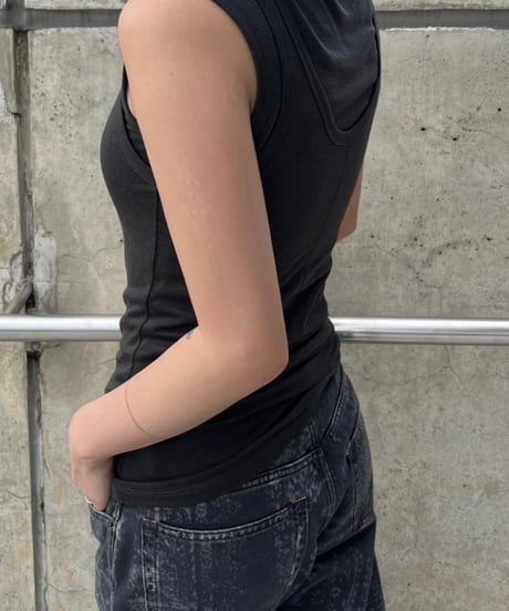 layeling sleeveles