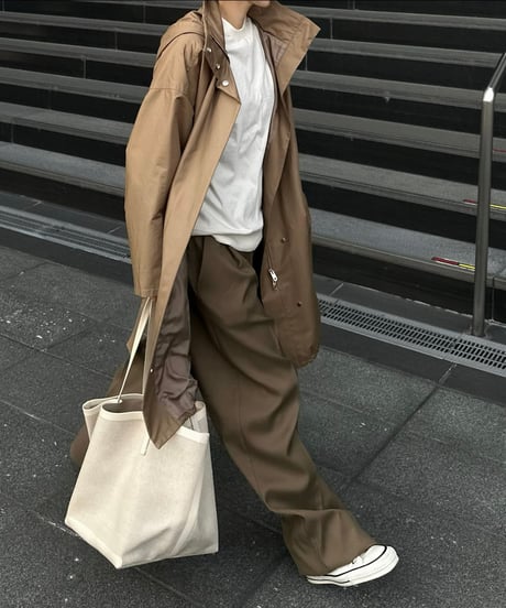 1tuck casual slacks khaki