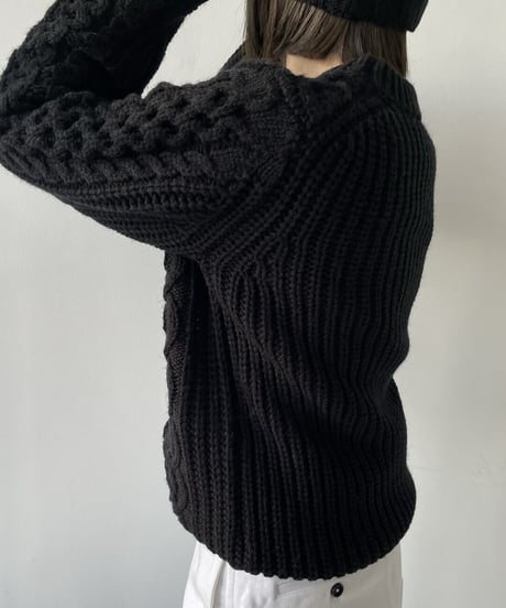 cable knit black