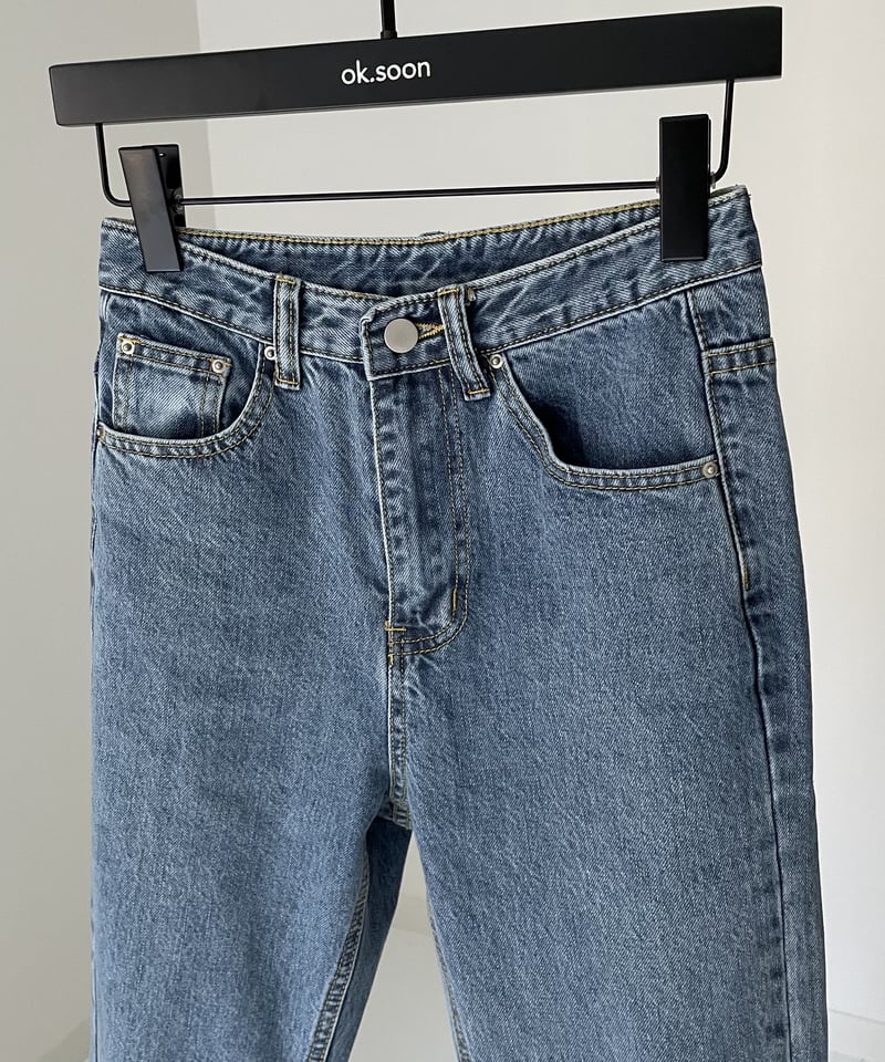 high waist tapered denim | ok.soon high waist tapered denim | ok.soon