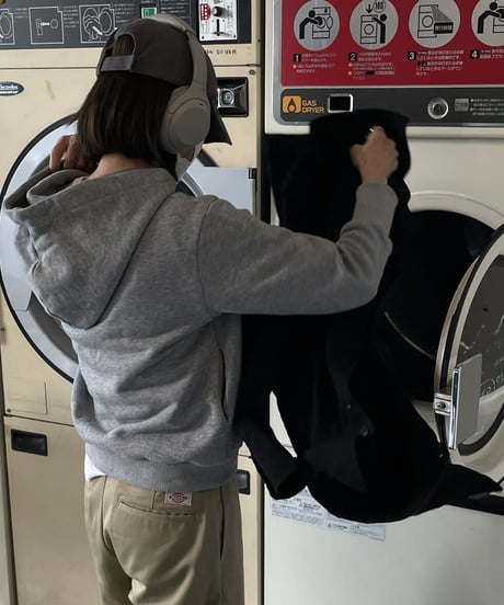 compact hoodie (black/gray)