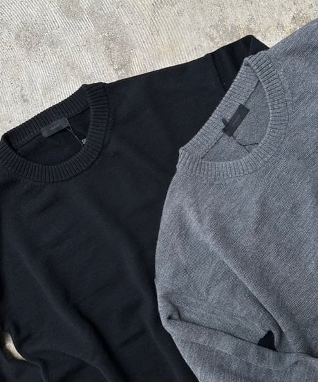 crew neck wool knit