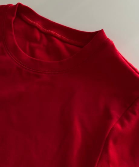 crew neck tshirt red