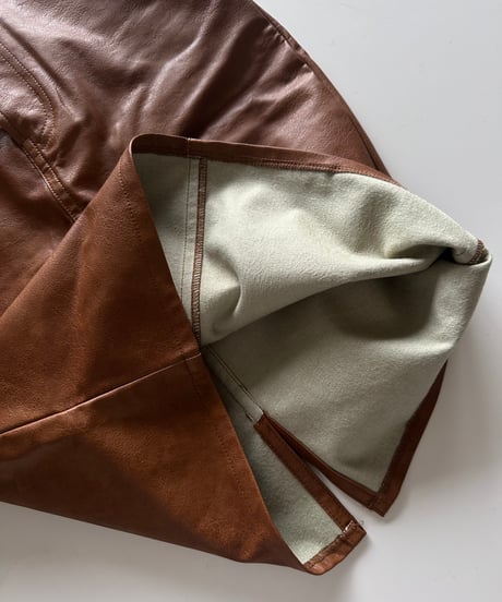 ok.soon×piccadilly faux-leather middle skirt brown
