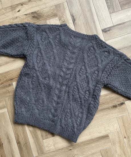 cable  knit(gray,ecru)