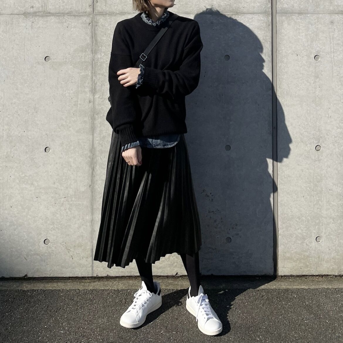 fake leather pleats skirt | ok.soon