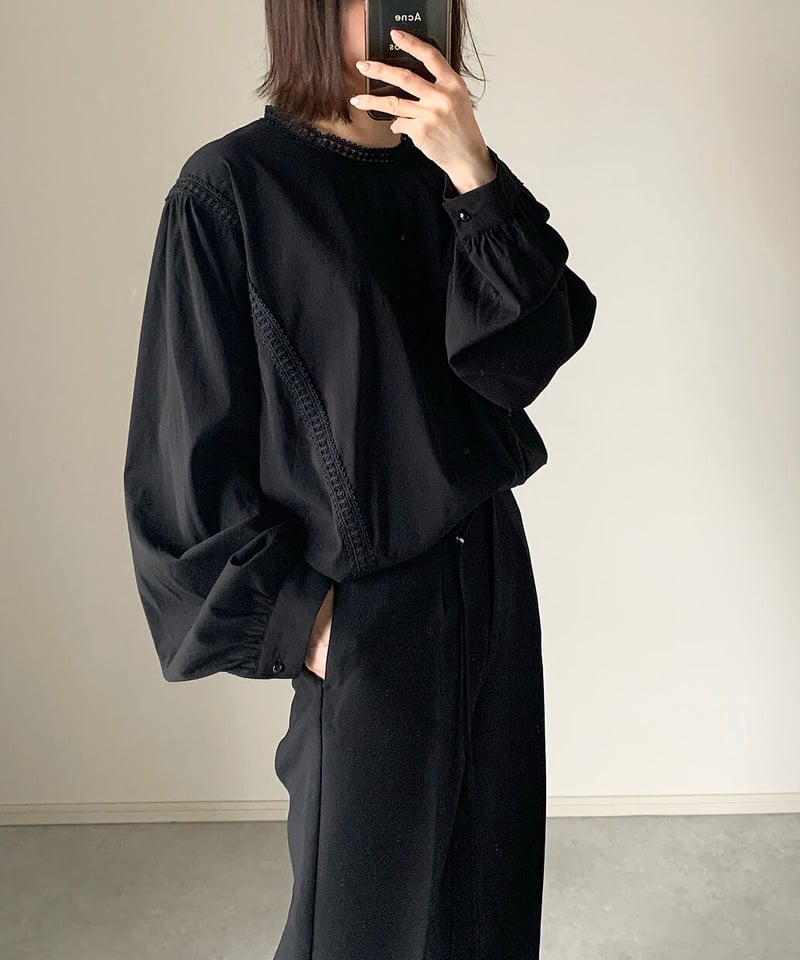 bonbon lace blouse(ecru,black) | ok.soon