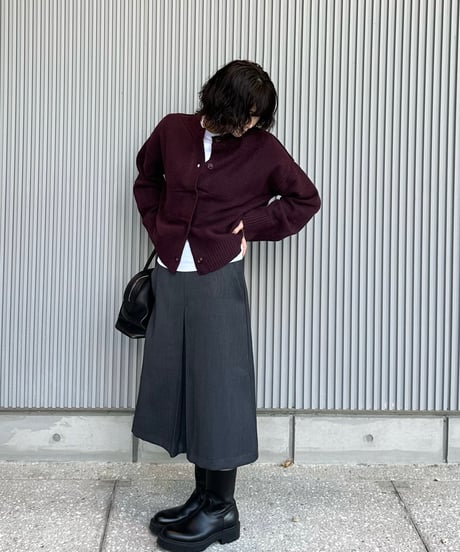 box pleats skirt gray