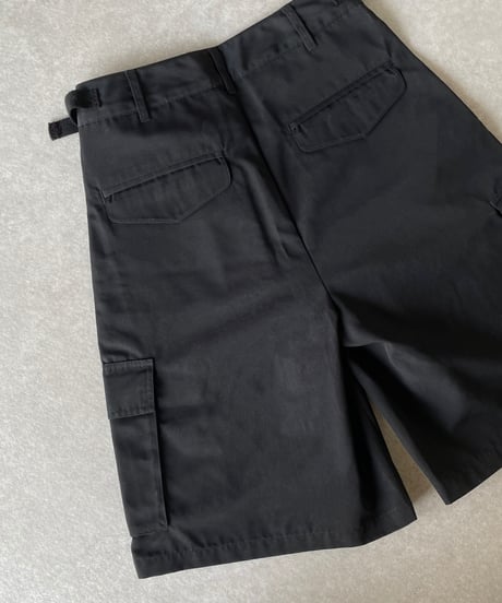 cargo half pants (black/white)