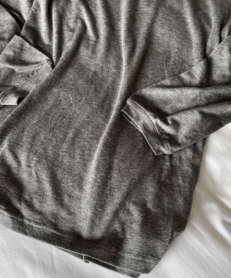 long sleeve t shirt gray