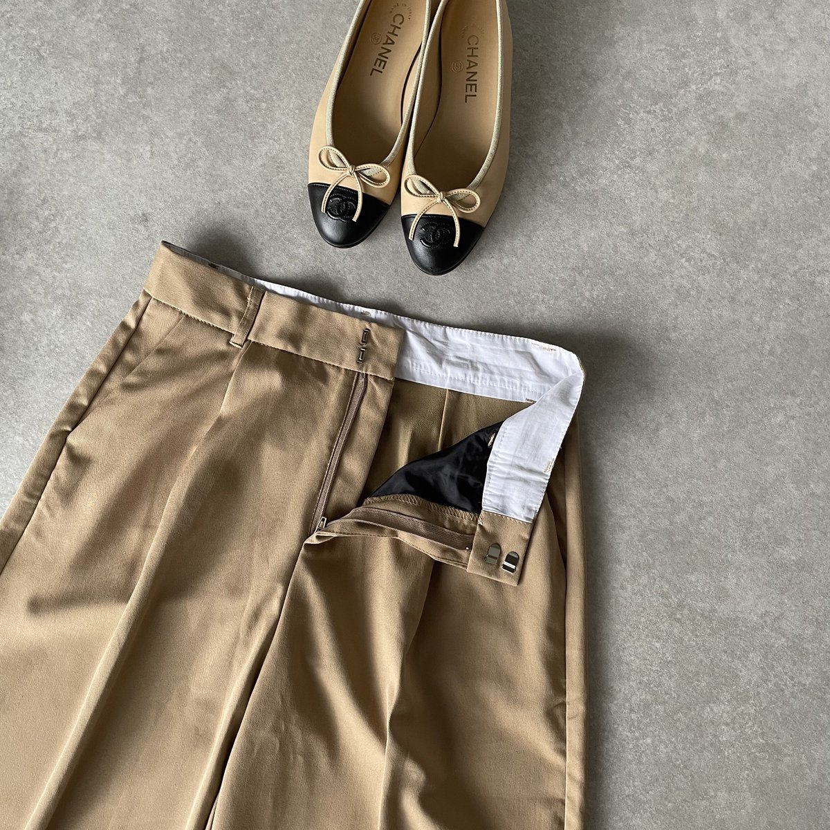 ワイドストレートスラックスcamel | ok.soon