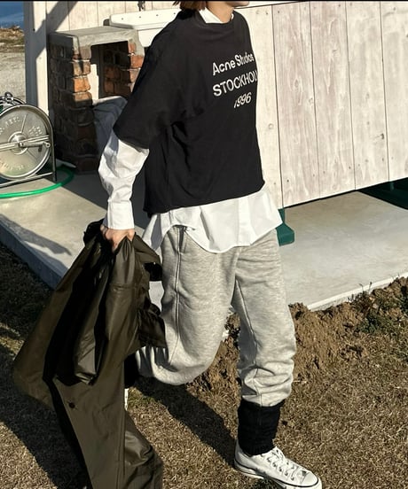over size shirt white