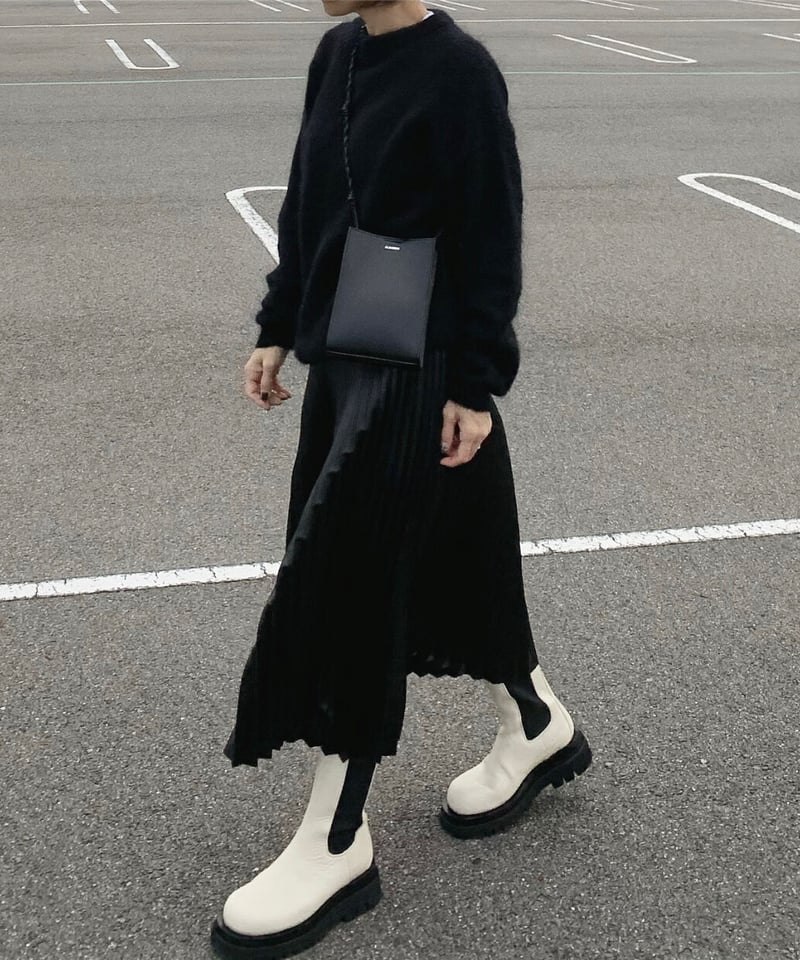 ok.sonnオクスンフェイクレザースカート fake leather pleats skirt | ok.soon