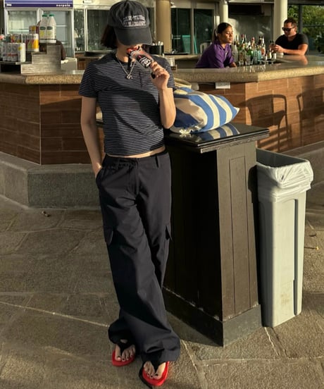 low rise cargo pants