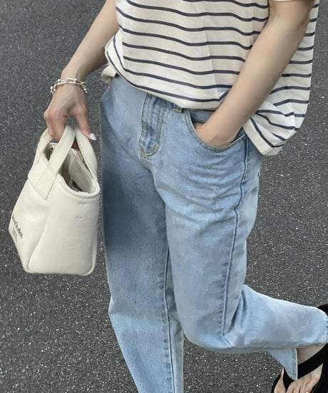 サイドスリットライトブルーデニム
