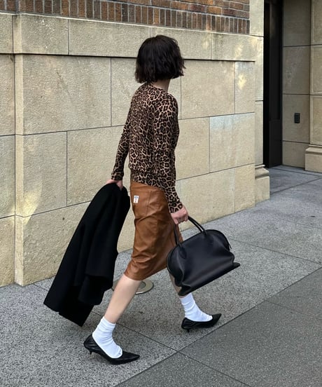ok.soon×piccadilly faux-leather middle skirt brown