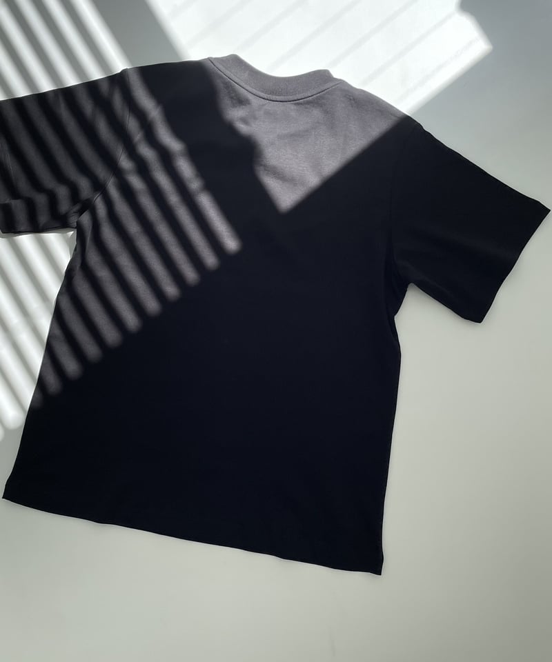 over size t-shirt (white/black) | ok.soon