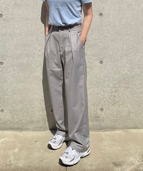 light gray slacks(S/M/L)