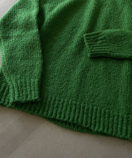 wool blend crew neck  knit(green/black)