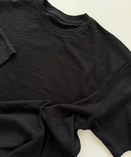over size t shirt black