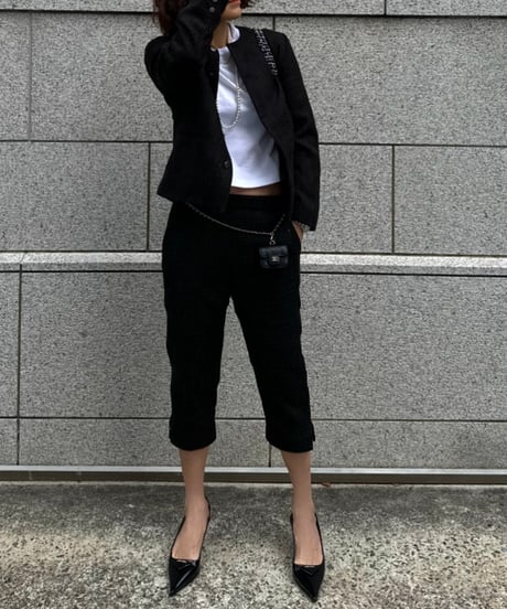 monotone tweed capri pants